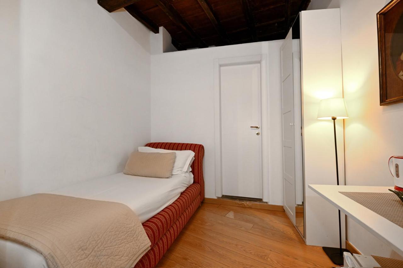 Sangallo Rooms - Residenze Romanae Exterior photo